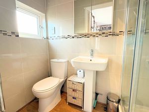 Photo 10- click for photo gallery